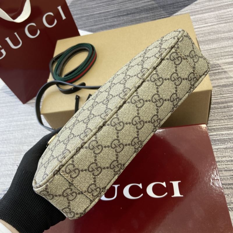 Gvc*1 tote bags